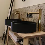 アパート 1494 Wohnen Und Kultur Im Denkmal *