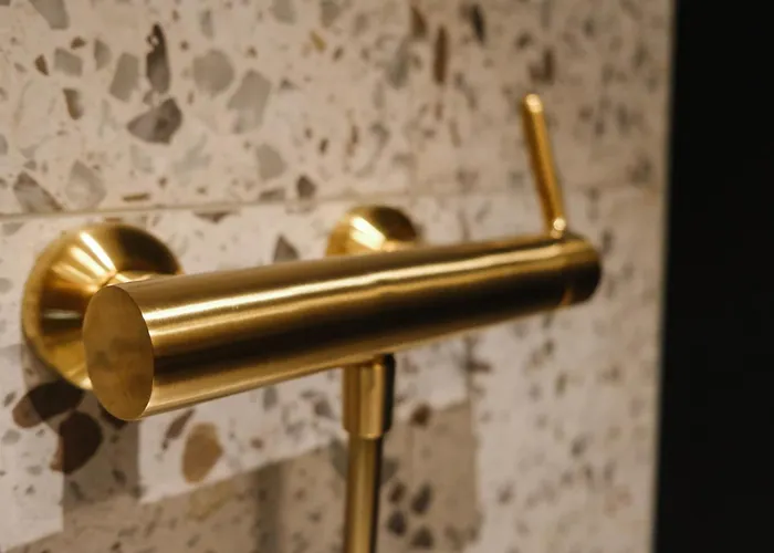 1494 Wohnen Und Kultur Im Denkmal *