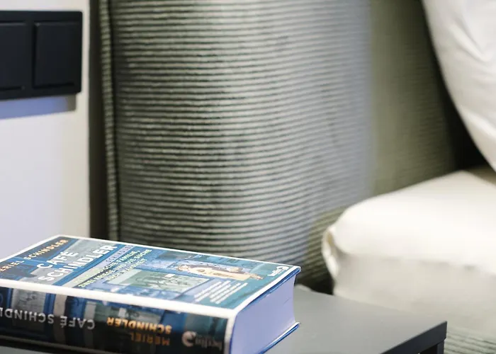 1494 Wohnen Und Kultur Im Denkmal *