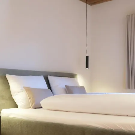 1494 Wohnen Und Kultur Im Denkmal *